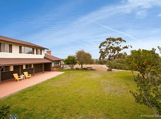 1665 Meadowglen Ln, Encinitas, CA 92024