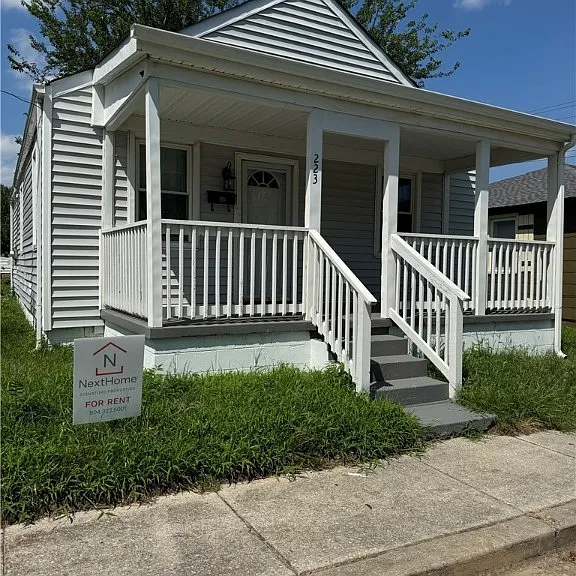 223 Witten St — Photo 2