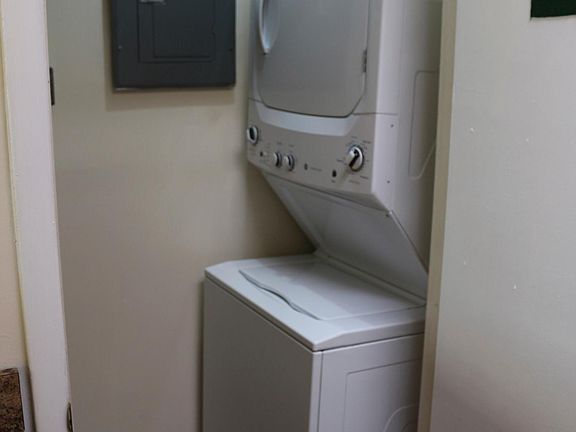washer/ dryer