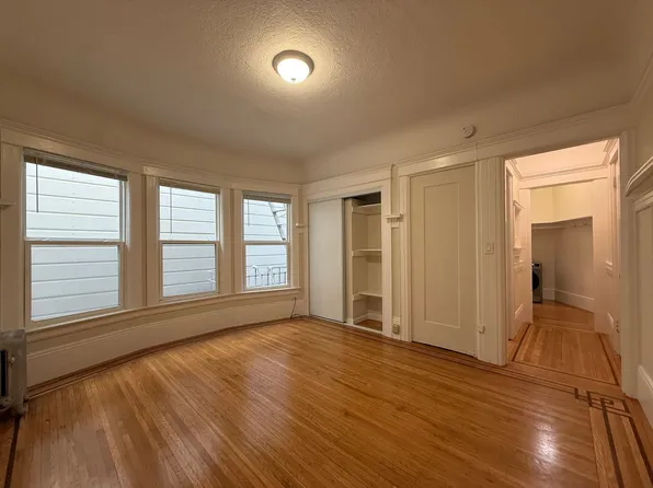 1160 Pine St #8, San Francisco, CA 94109
