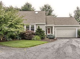 1083 Hillview Ln, Hershey, PA 17033