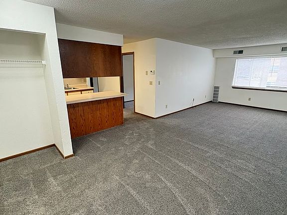 3rd image of 1510 9th Ave S #1526-203