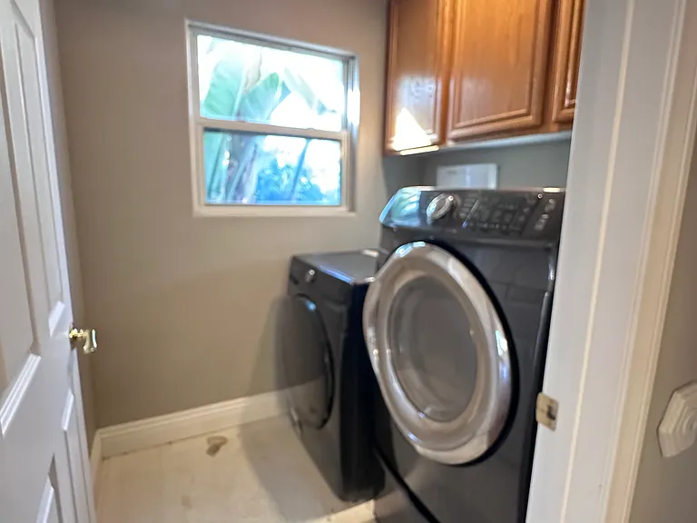 2123 Deland Ct — Photo 29