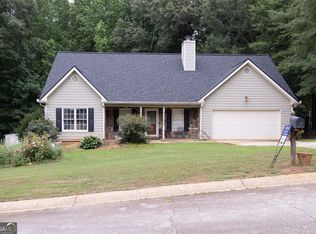 90 Lark Rd, Covington, GA 30016