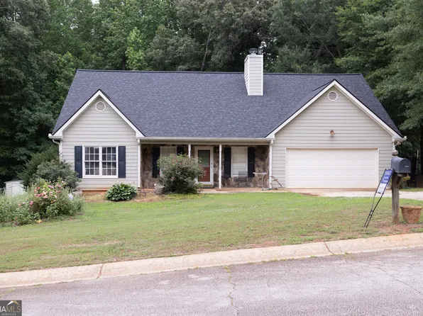 90 Lark Rd, Covington, GA 30016