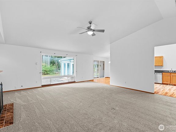 5th image of 6915 Marvin Road NE