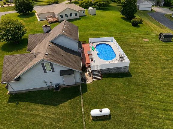 5th image of 1949 E Woodside Village Dr