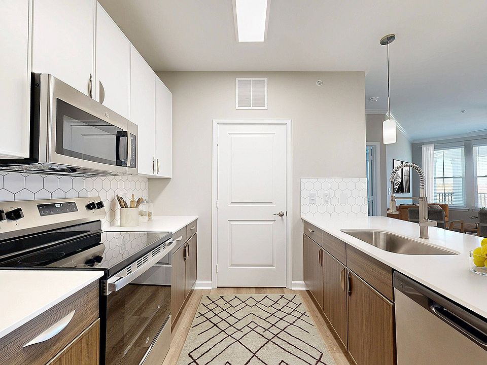 Newly Renovated Kitchen with Stainless