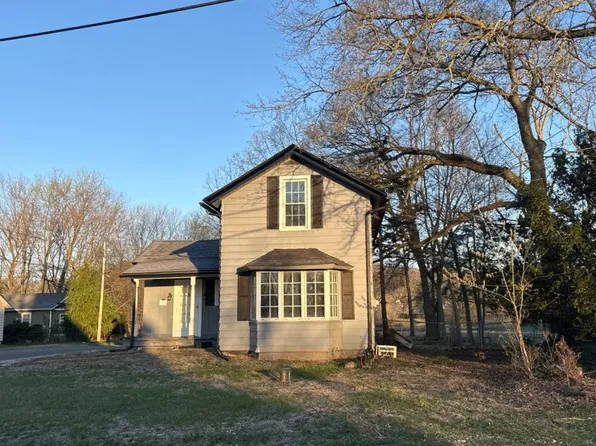 7596 Middle St, Clinton, OH 44216