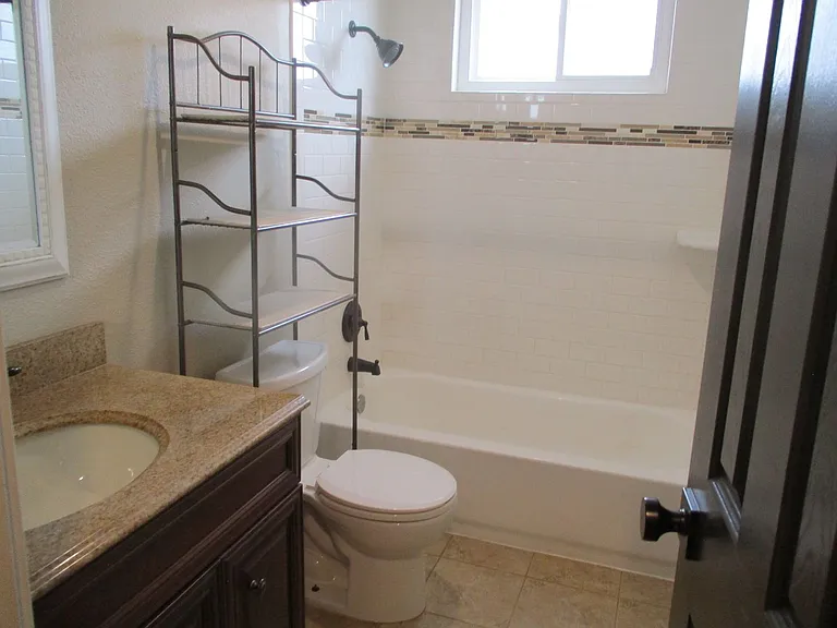 10238 Molino Rd — Photo 11