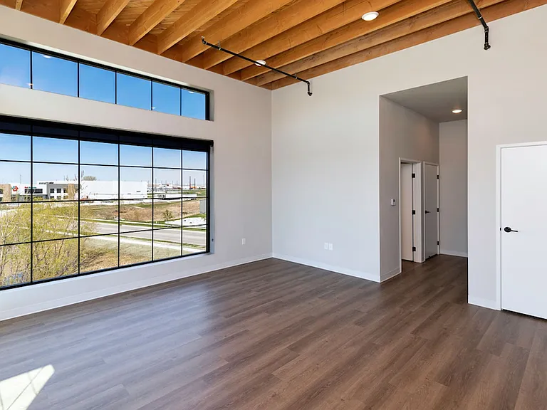 Vintage Lofts - Ankeny — Photo 11