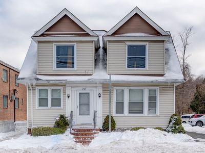 305 Park Street, Bristol, CT, 06010