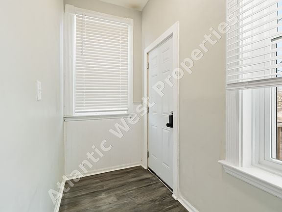5th image of 1512 Blair Ave APT D