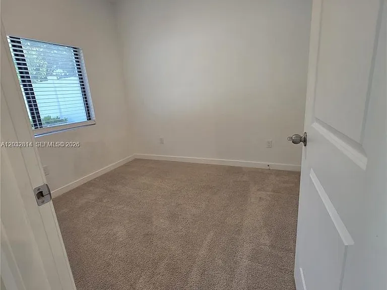 4860 Dillion St #4860 — Photo 6