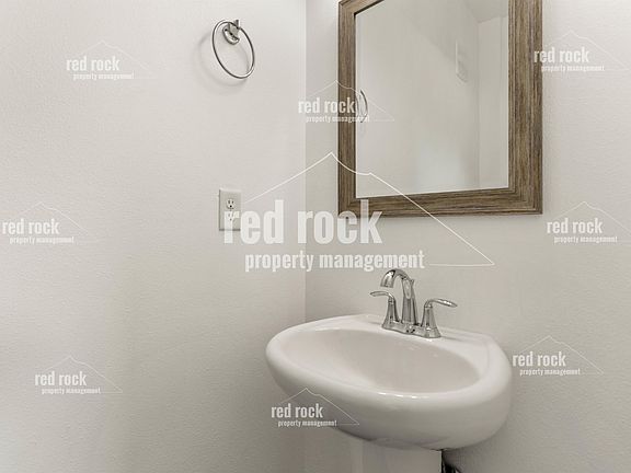 5th image of 124 S Glenbrook Ct