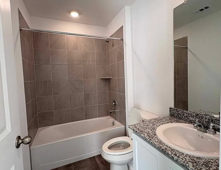 14626 New Village Dr — Photo 13