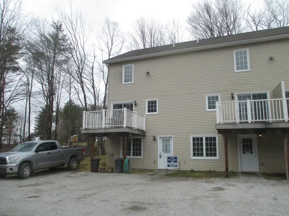 3 Pleasant St #D, Saint Albans, VT 05478