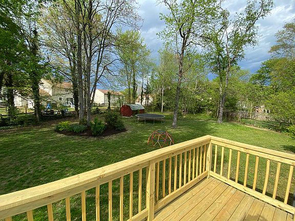 4th image of 11716 Pierce Ct