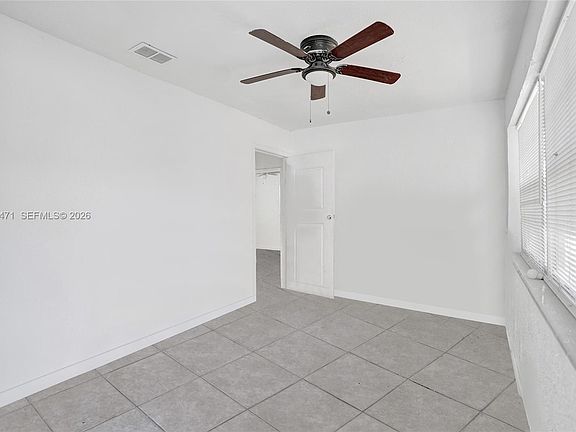 3rd image of 701 SW 7th St