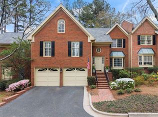 16 Ivy Rdg NE, Atlanta, GA 30342