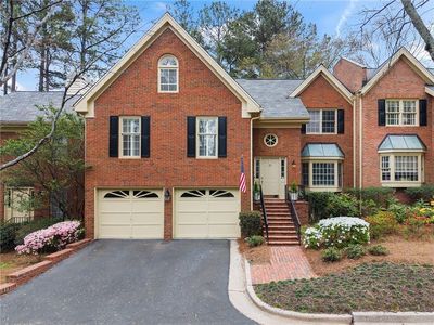 16 Ivy Rdg NE, Atlanta, GA, 30342