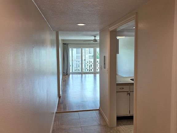 2nd image of 1100 N Shore Dr NE Unit 309