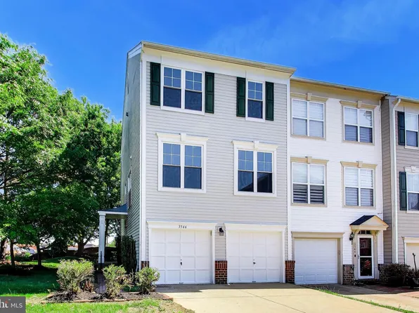 3546 Moon Way, Woodbridge, VA 22193