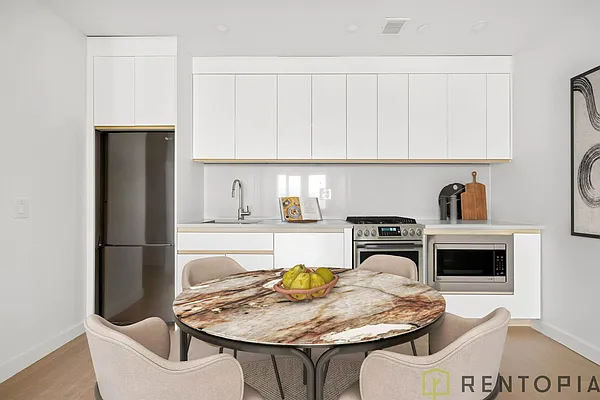 Rented by Rentopia | media 5