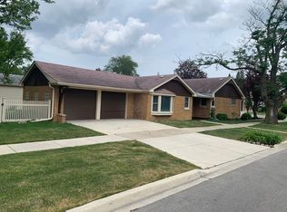 3146 Maple Ave, Brookfield, IL 60513