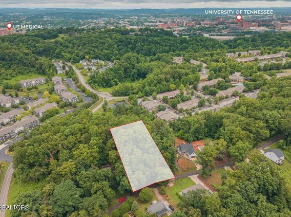 1215 SW Navy Dr, Knoxville, TN 37920
