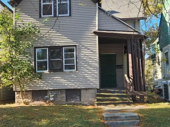 2851 North 11th STREET, Milwaukee, WI 53206