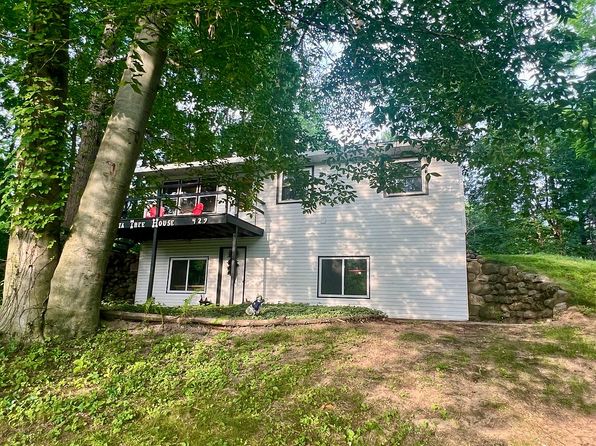 429 S Geneva Rd
