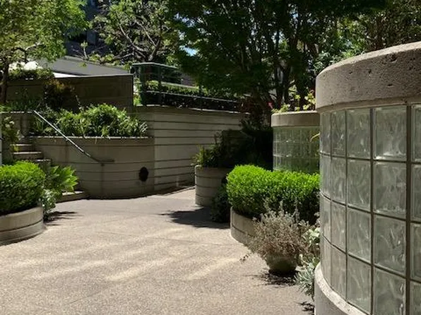 300 3rd St APT 309, San Francisco, CA 94107
