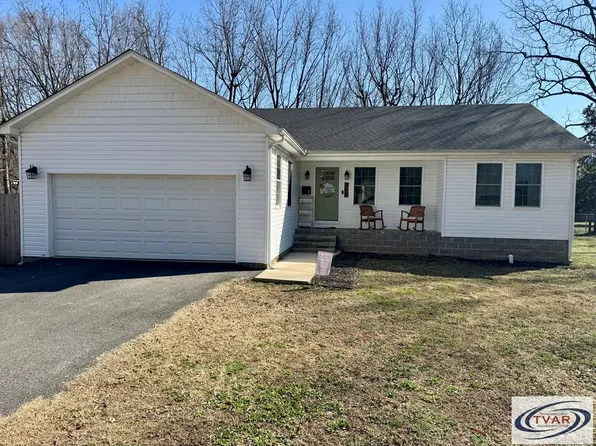 480 Cherry Ave, Mc Kenzie, TN 38201