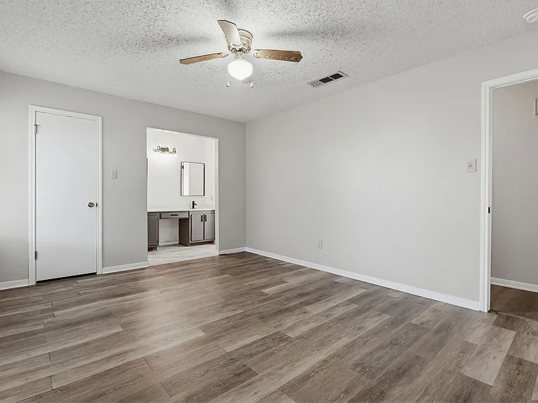 414 Baumann Dr — Photo 9