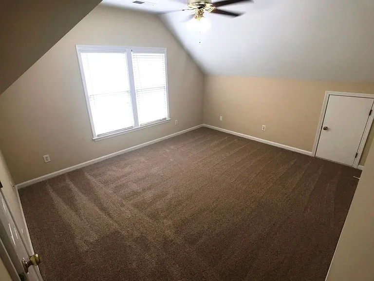 377 Fairbrook Cir NE — Photo 41