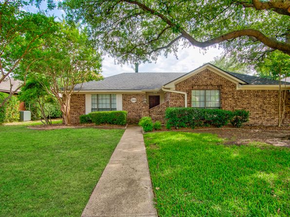 1410 Flameleaf Dr
