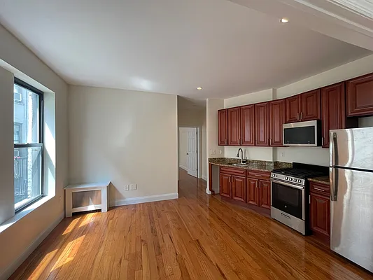 Rented by E and G Realty Group | media 5