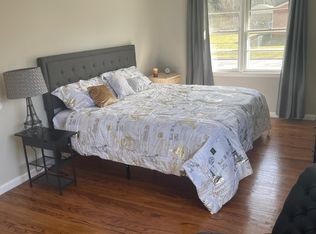 1 Barclay Dr, Travelers Rest, SC 29690
