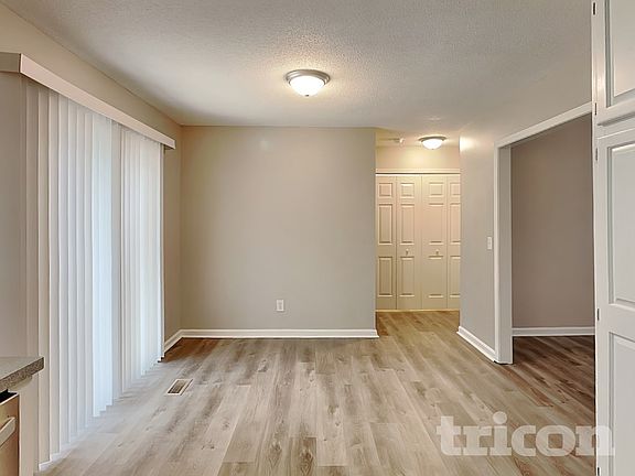 4th image of 711 Sweet Thorne Rd