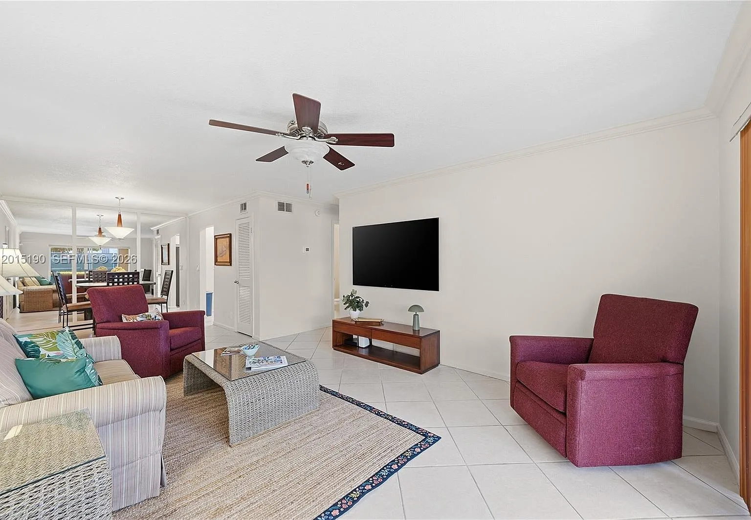 Bay Colony Club Condo — Photo 3