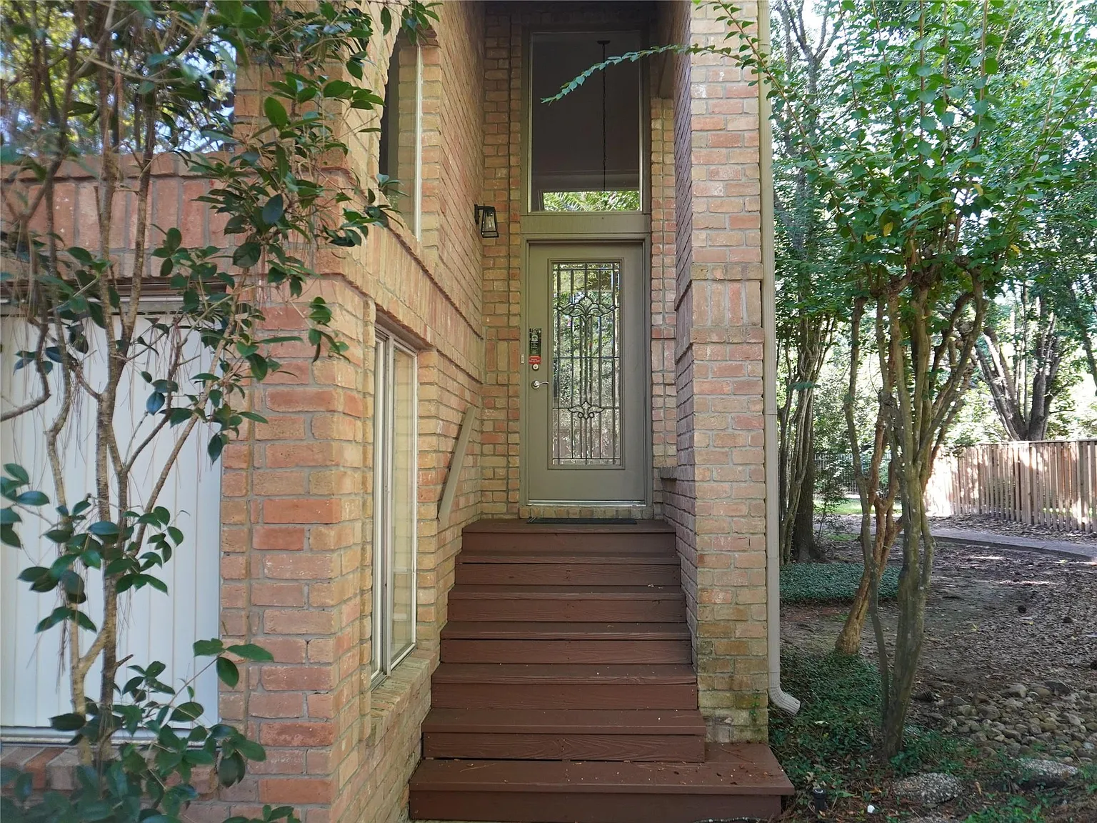 2 bed, 2.5 bath, 1771 sqft, $2,395 — Photo 2