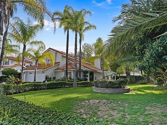 2nd image of 24844 Bracken Ln