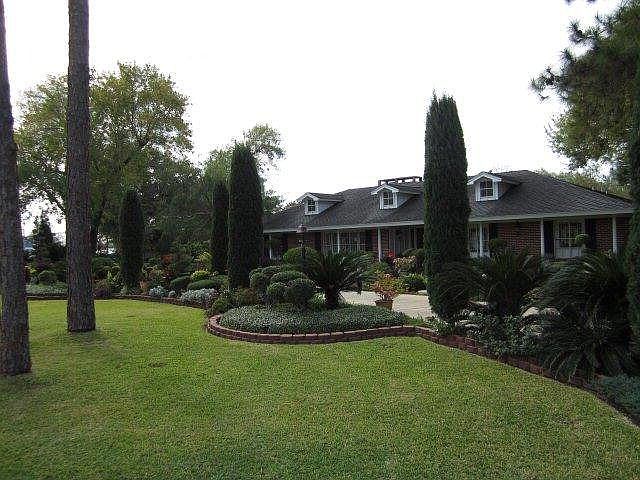 1st image of 114 Jade Dr