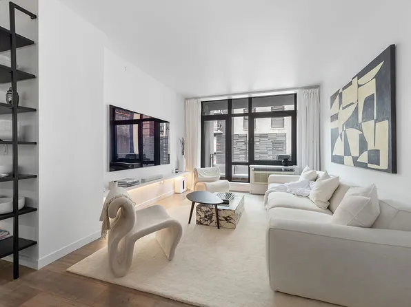 114 Mulberry Street image 1 of 5