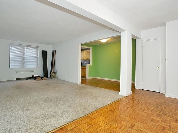 2nd image of 445 W 240th St APT 4D