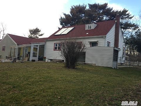 5th image of 8 Laurel Dr