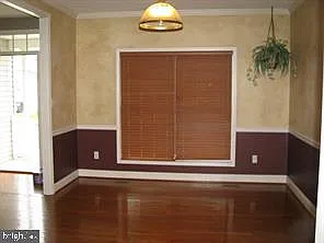28 Grassland St — Photo 3