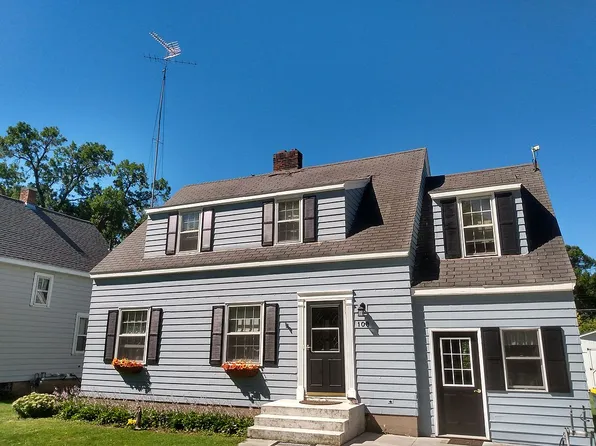 108 2nd St SE, Renville, MN 56284