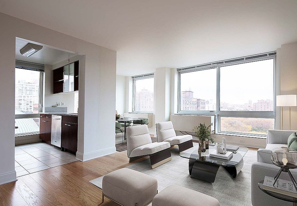 1st image of 215 E 96th St APT 14L